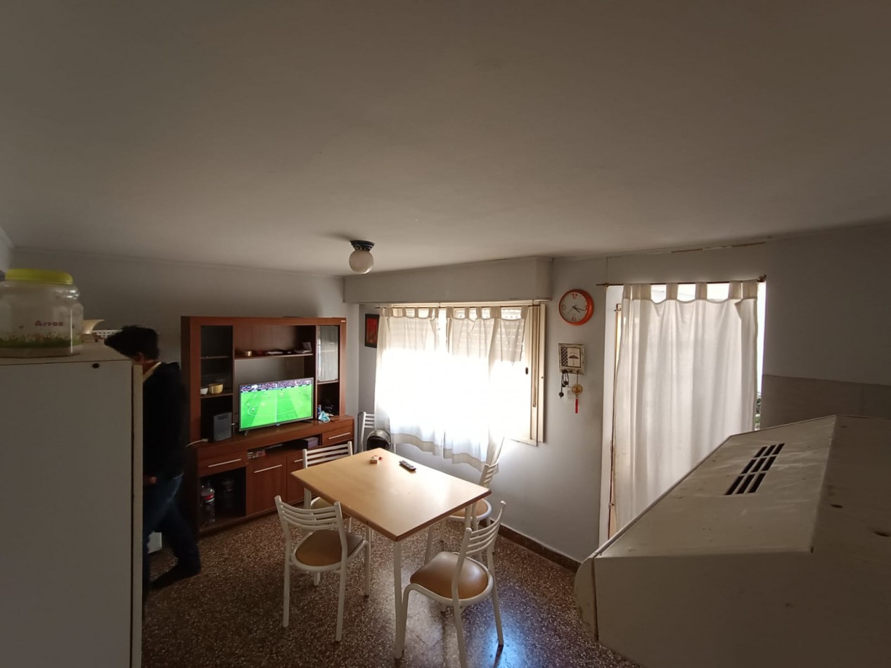 CASA EN BARRIO HIPOLITO YRIGOYEN