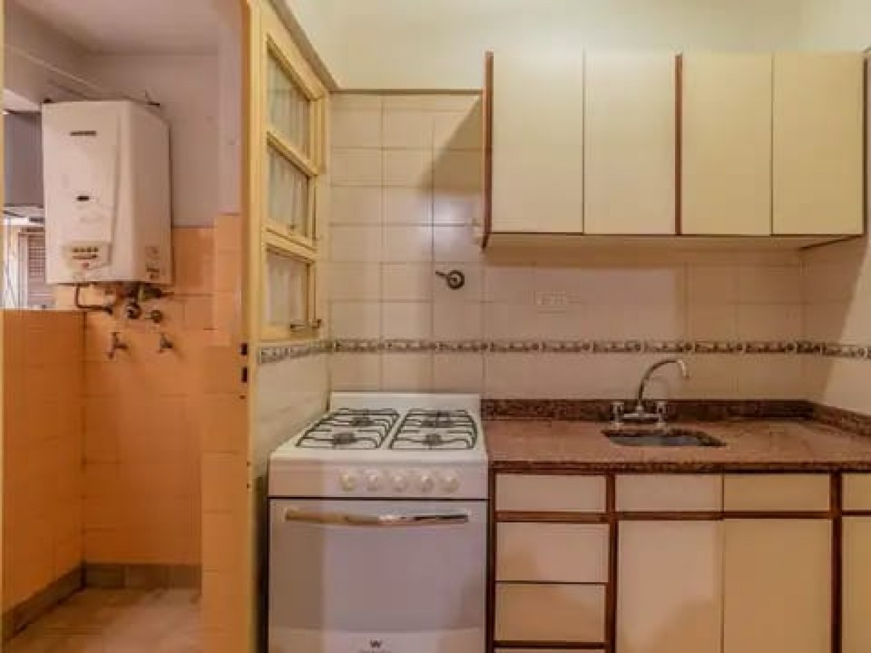 VENDE / ALQUILA DEPARTAMENTO EN ALMAGRO