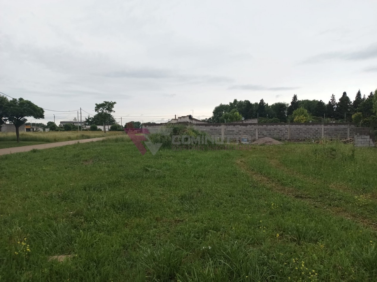 LOTE EN VILLA AURORA