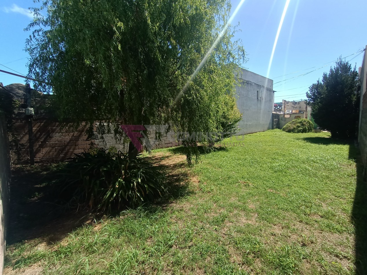 VENDE LOTE EN MARIANO MORENO