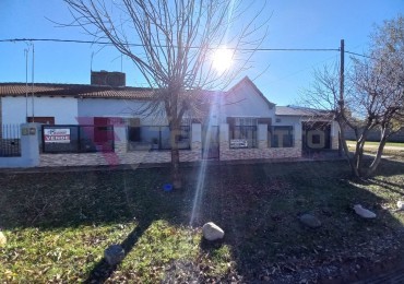 VENDE CASA QUINTA EN VILLA AURORA