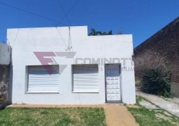 CASA EN BARRRIO LUJAN A REFACCIONAR