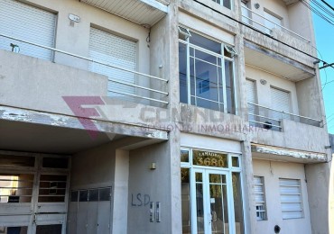 OPORTUNIDAD DE DEPARTAMENTO EN MARIANO MORENO