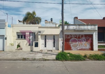 Casa + Local